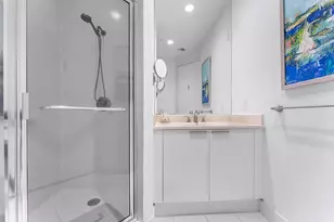2640 Lake Shore Dr, Riviera Beach, FL 33404 - Photo 24