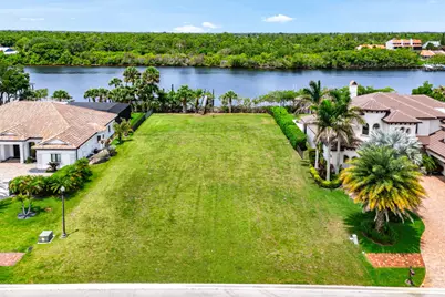 205 SE Fiore Bello, Port Saint Lucie, FL 34952 - Photo 4