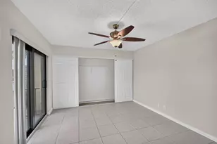 744 Springdale Cir, Palm Springs, FL 33461 - Photo 22