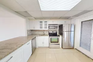 3080 N Course Dr, Pompano Beach, FL 33069 - Photo 2
