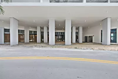 16375 Biscayne Boulevard, North Miami Beach, FL 33160 - Photo 14