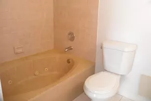 3896 Victoria Dr, West Palm Beach, FL 33406 - Photo 10