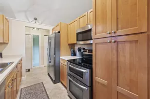 109 Half Moon Cir, Jupiter, FL 33458 - Photo 6