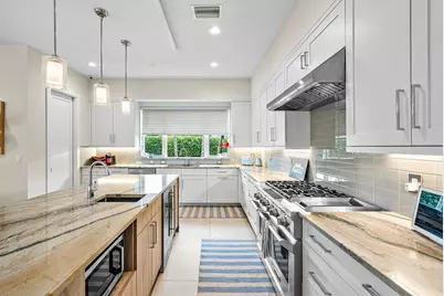 217 Gulfstream Boulevard, Boynton Beach, FL 33435 - Photo 10
