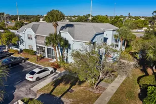 1625 SE Green Acres Cir, Port Saint Lucie, FL 34952 - Photo 30
