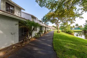 1599 Woodbridge Lakes Cir, West Palm Beach, FL 33406 - Photo 26