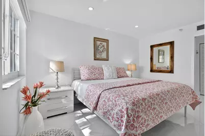 180 Yacht Club Way #304, Hypoluxo, FL 33462 - Photo 14
