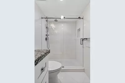 180 Yacht Club Way #304, Hypoluxo, FL 33462 - Photo 4