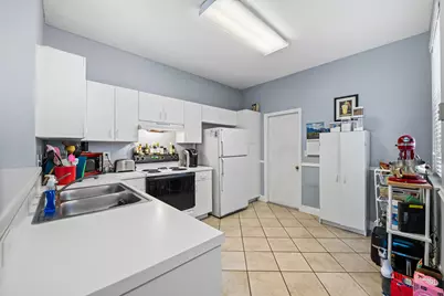 2185 Salerno Circle, Weston, FL 33327 - Photo 10