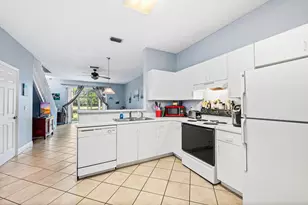 2185 Salerno Cir, Weston, FL 33327 - Photo 12