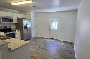 2135 SW 19th Ave Ave SW, Vero Beach, FL 32962 - Photo 6