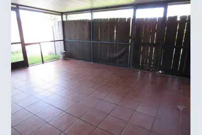 1065 Manor Drive, Palm Springs, FL 33461 - Photo 18