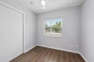 3207 Pinewood Ave, West Palm Beach, FL 33407 - Photo 6