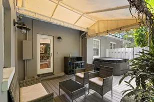 733 Sunset Rd, West Palm Beach, FL 33401 - Photo 18