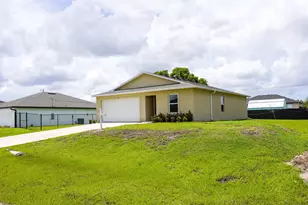 26 NE 12th Terrace, Cape Coral, FL 33909 - Photo 2