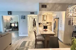 1104 Green Pine Blvd, West Palm Beach, FL 33409 - Photo 2