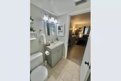 1104 Green Pine Boulevard #G1, West Palm Beach, FL 33409 - Photo 10