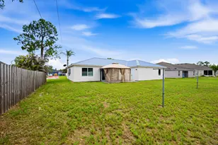 1051 SW Du Bois Ave, Port Saint Lucie, FL 34953 - Photo 18
