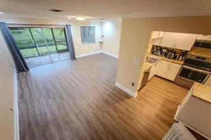 2011 E Discovery Cir E, Deerfield Beach, FL 33442 - Photo 18