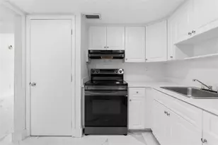 4164 Inverrary Dr, Lauderhill, FL 33319 - Photo 4