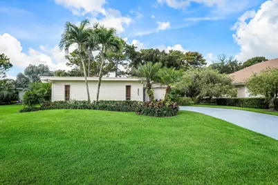 6403 Eastpointe Pines Street, Palm Beach Gardens, FL 33418 - Photo 2