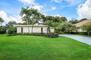 6403 Eastpointe Pines St, Palm Beach Gardens, FL 33418 - Photo 2