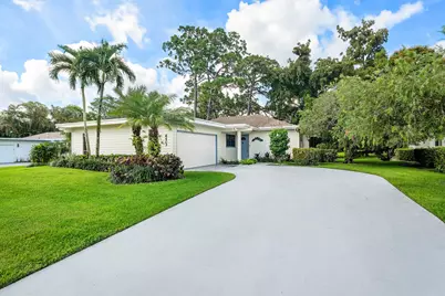 6403 Eastpointe Pines Street, Palm Beach Gardens, FL 33418 - Photo 1
