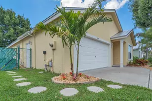 2551 SW Riviera Rd, Stuart, FL 34997 - Photo 2