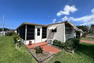 8379 SE Eagle Ave, Hobe Sound, FL 33455 - Photo 2