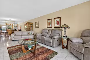 3202 Portofino Point, Coconut Creek, FL 33066 - Photo 10