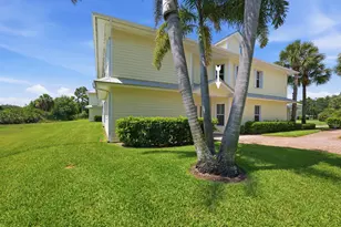 3431 SW Sawgrass Villas Dr, Palm City, FL 34990 - Photo 4