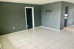 2400 NW 85th Ave, Sunrise, FL 33322 - Photo 4