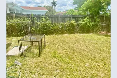 2400 NW 85th Avenue, Sunrise, FL 33322 - Photo 14