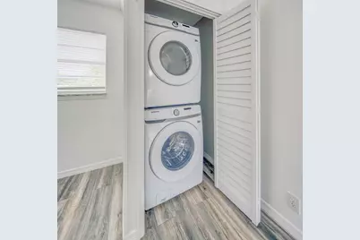 216 S Ocean Breeze #Upstairs, Lake Worth Beach, FL 33460 - Photo 6
