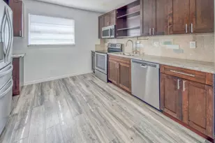 216 S Ocean Breeze, Lake Worth, FL 33460 - Photo 2
