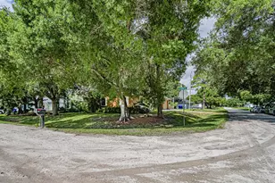 8745 24th St, Vero Beach, FL 32966 - Photo 2