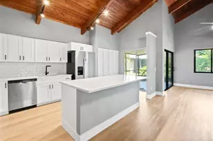 2146 Nova Village Dr, Davie, FL 33317 - Photo 10