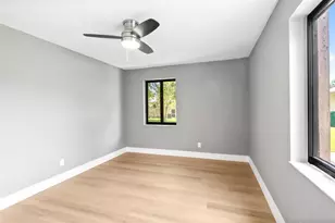 2146 Nova Village Dr, Davie, FL 33317 - Photo 18
