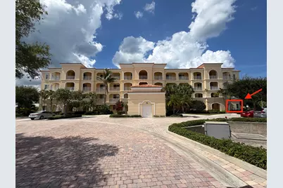 38 E Harbour Isle Dr Drive E #106, Fort Pierce, FL 34949 - Photo 1