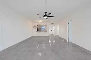 8301 Sands Point Blvd, Tamarac, FL 33321 - Photo 8