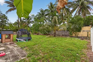 4390 NW 35th Ave, Lauderdale Lakes, FL 33309 - Photo 28