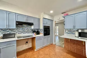 1478 NE 56th St, Fort Lauderdale, FL 33334 - Photo 8