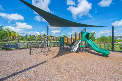 10275 SW Captiva Drive, Port Saint Lucie, FL 34987 - Photo 28