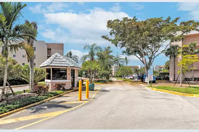 2705 NW 104th Avenue #406, Sunrise, FL 33322 - Photo 24