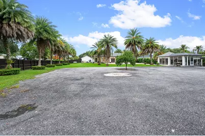5700 SW 196th Lane, Southwest Ranches, FL 33332 - Photo 38