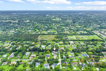 5700 SW 196th Lane, Southwest Ranches, FL 33332 - Photo 2