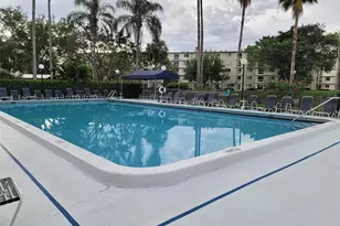 2222 N Cypress Bend, Pompano Beach, FL 33069 - Photo 28