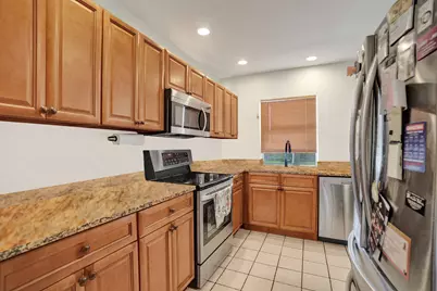 811 NW 43rd Avenue, Coconut Creek, FL 33066 - Photo 4
