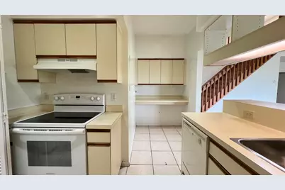 19209 Sabal Lake Drive #19209, Boca Raton, FL 33434 - Photo 6