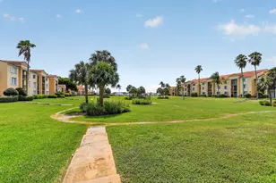 135 Yacht Club Way, Hypoluxo, FL 33462 - Photo 4